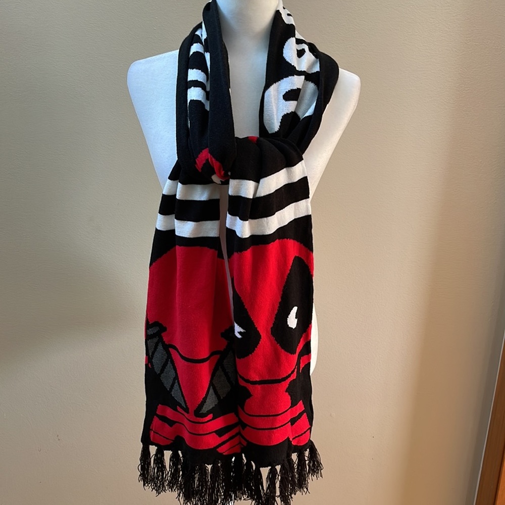 Dead Pool Winter Scarf
